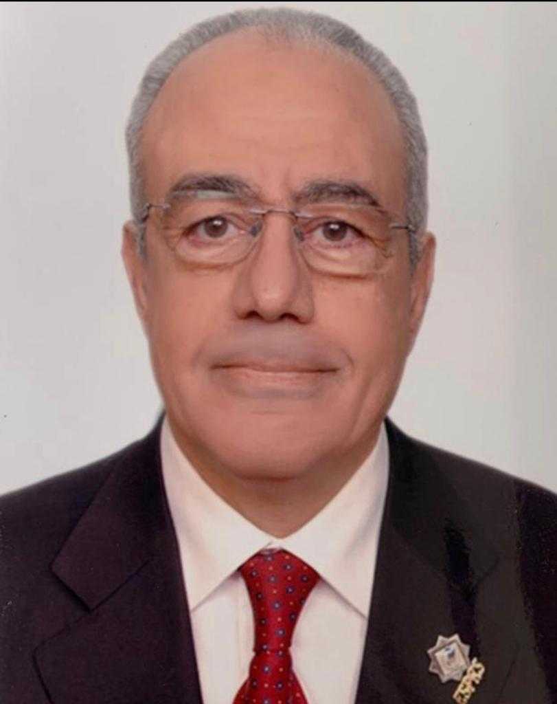 Dr. Fayez Eldeeb