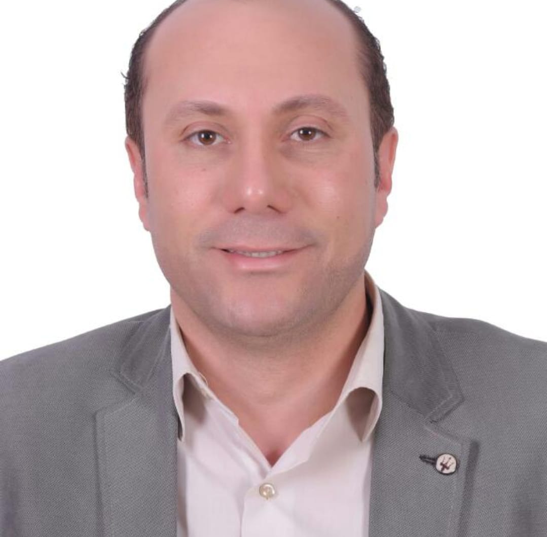 Dr. Mahmoud Alrefaay