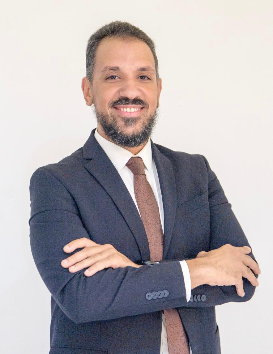 Dr. Omar Abd El Aziz