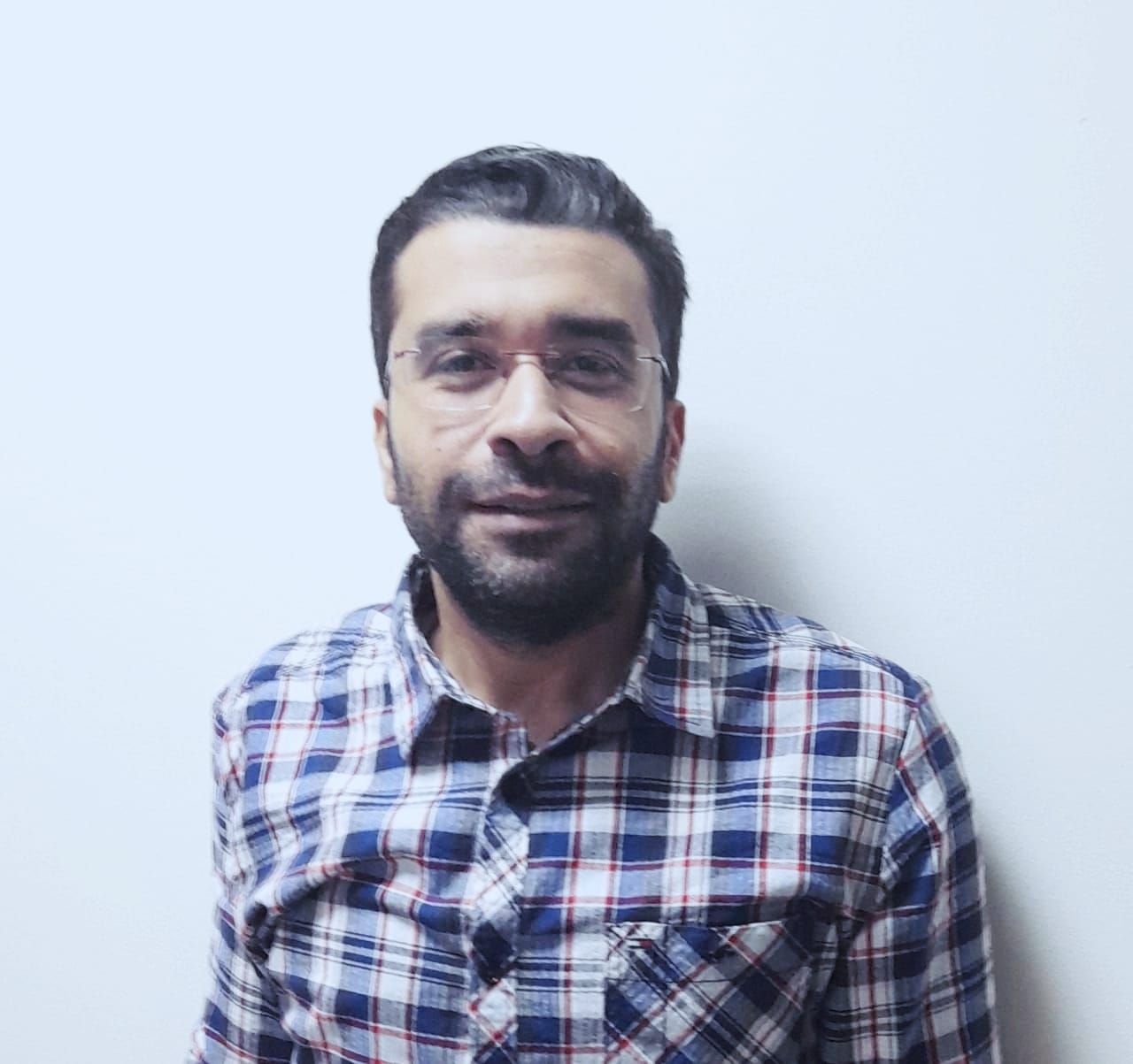 Dr. Hossam Safouh