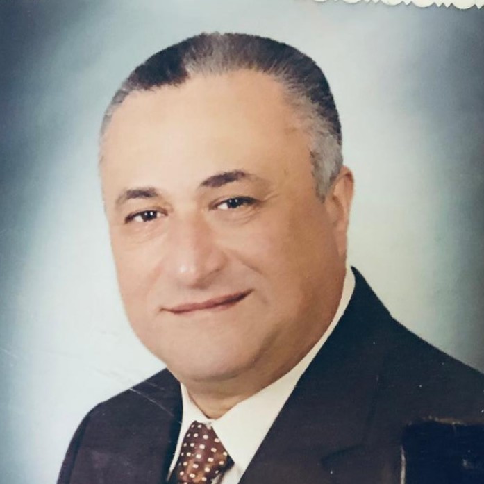 Dr. Amr El-Menoufy
