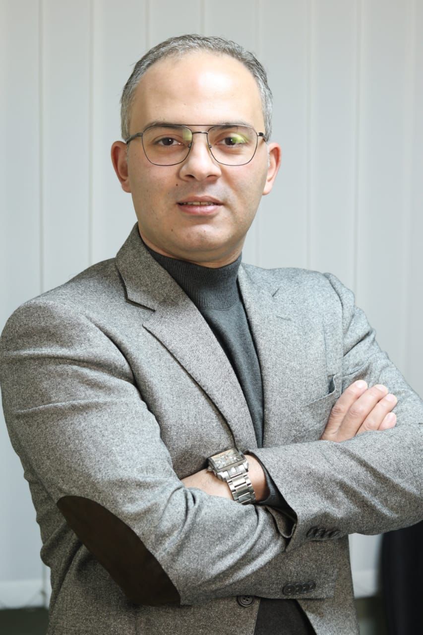 Dr. Mahmoud Karoura