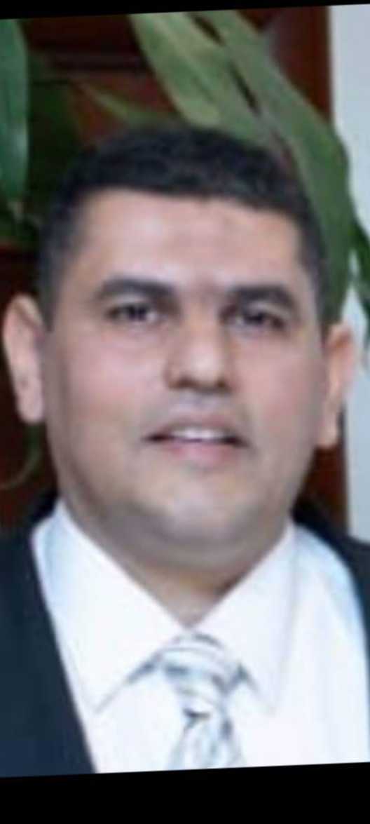 Dr. Mohamed Khamis