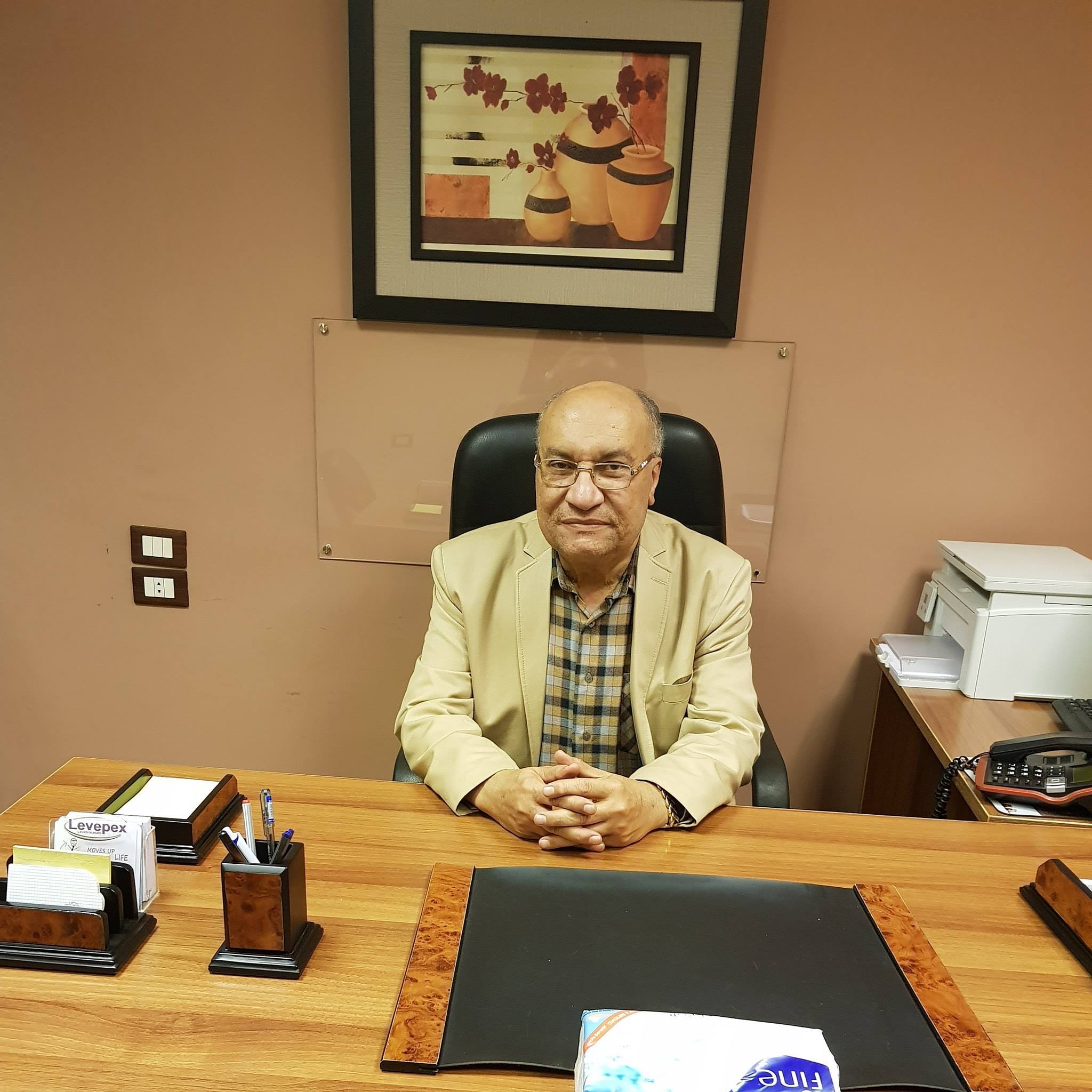 Dr. Hossam El-Din Khahla